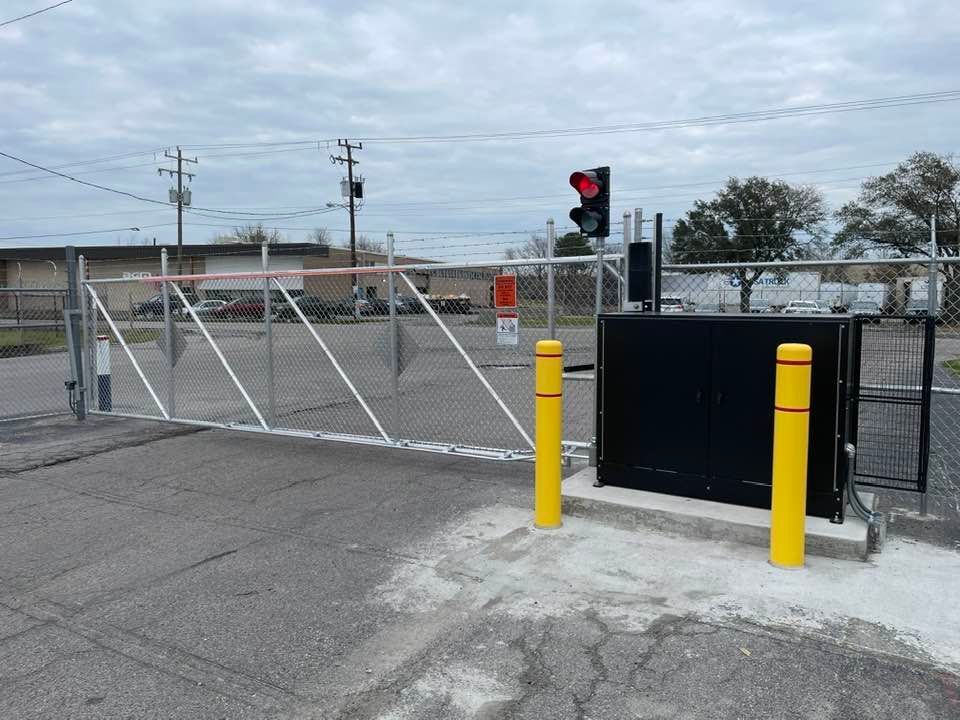 closed vertical lift gate