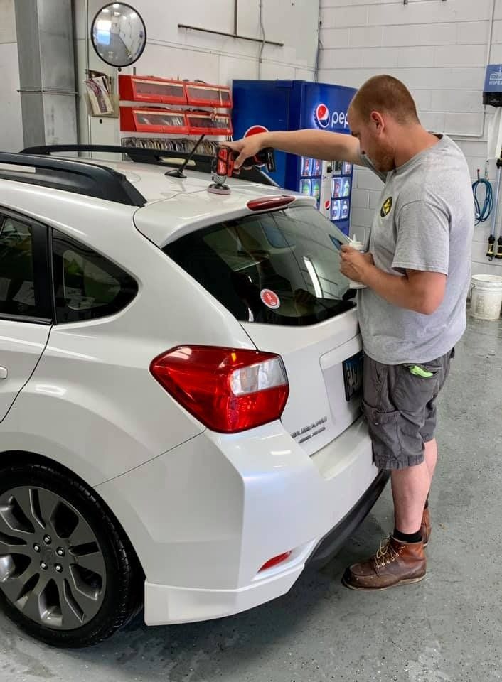 Auto body service