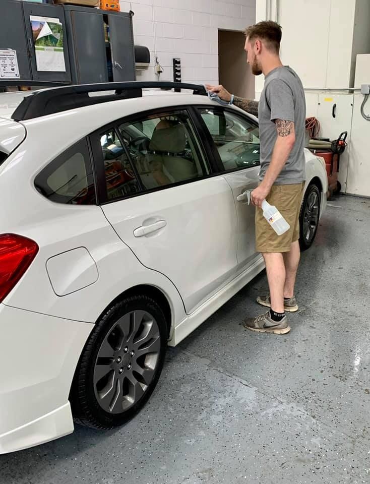 Auto body service