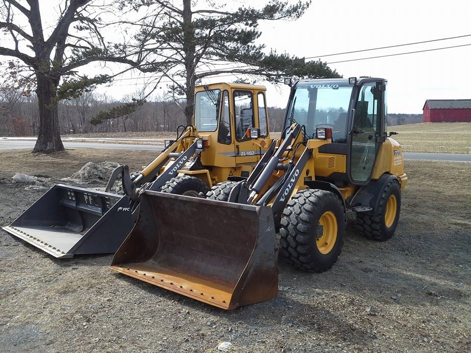 Excavator for landscape work