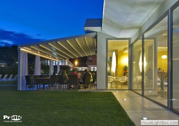 patio with the pergola