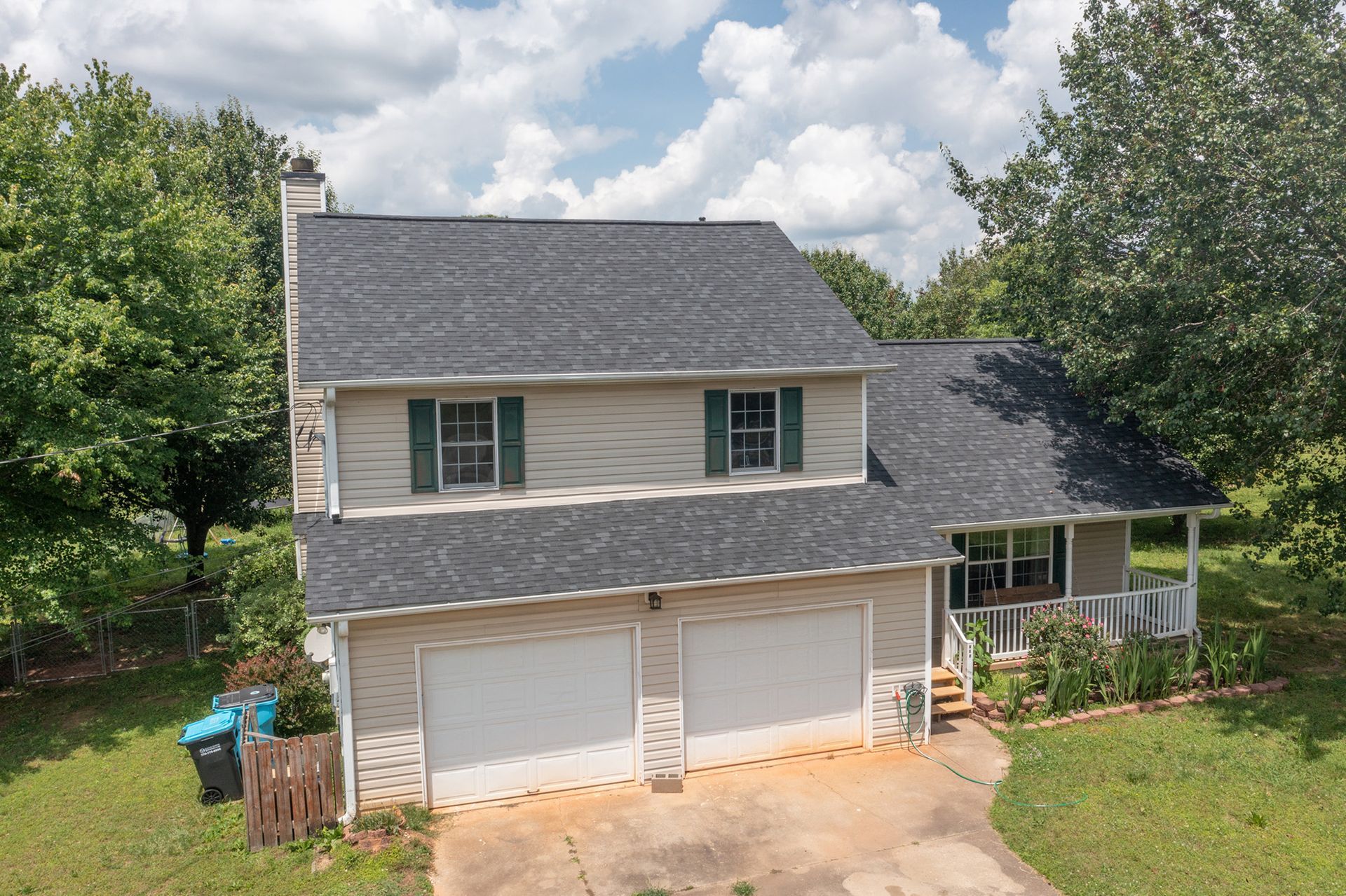 Residential roof repair service