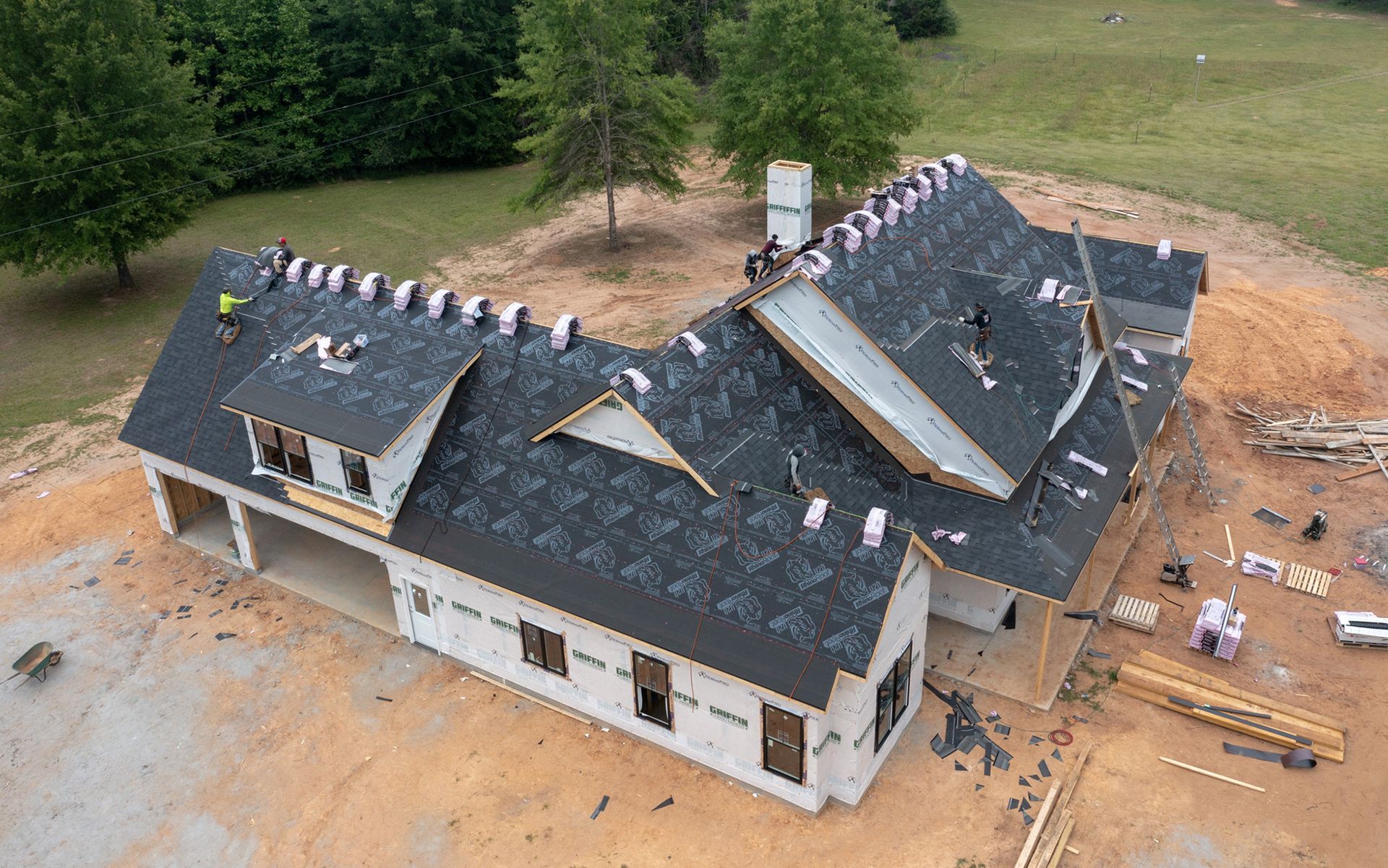 Roofing repair service