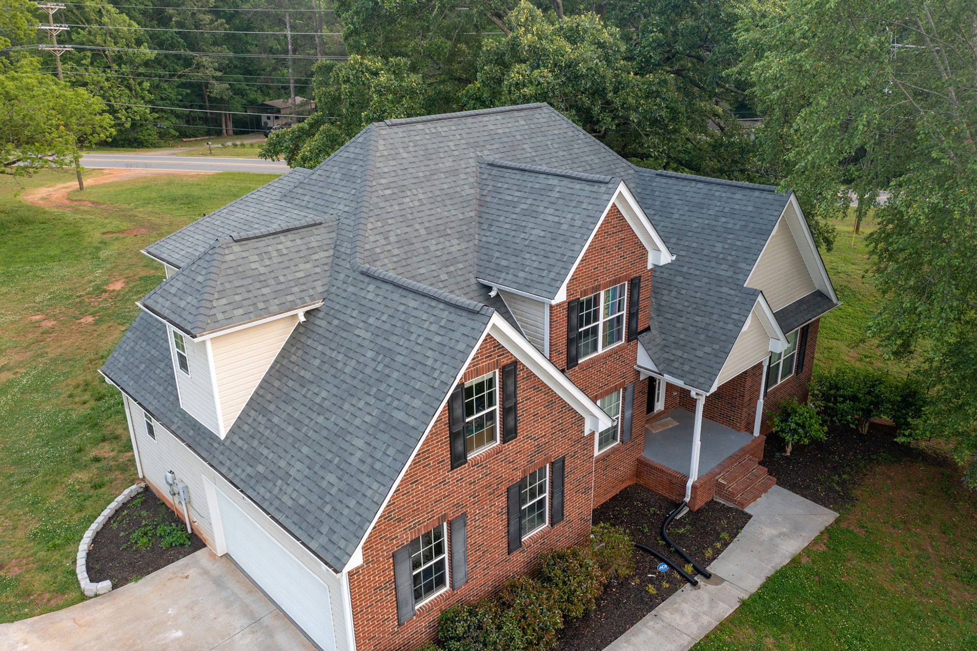 Residential roof repair service