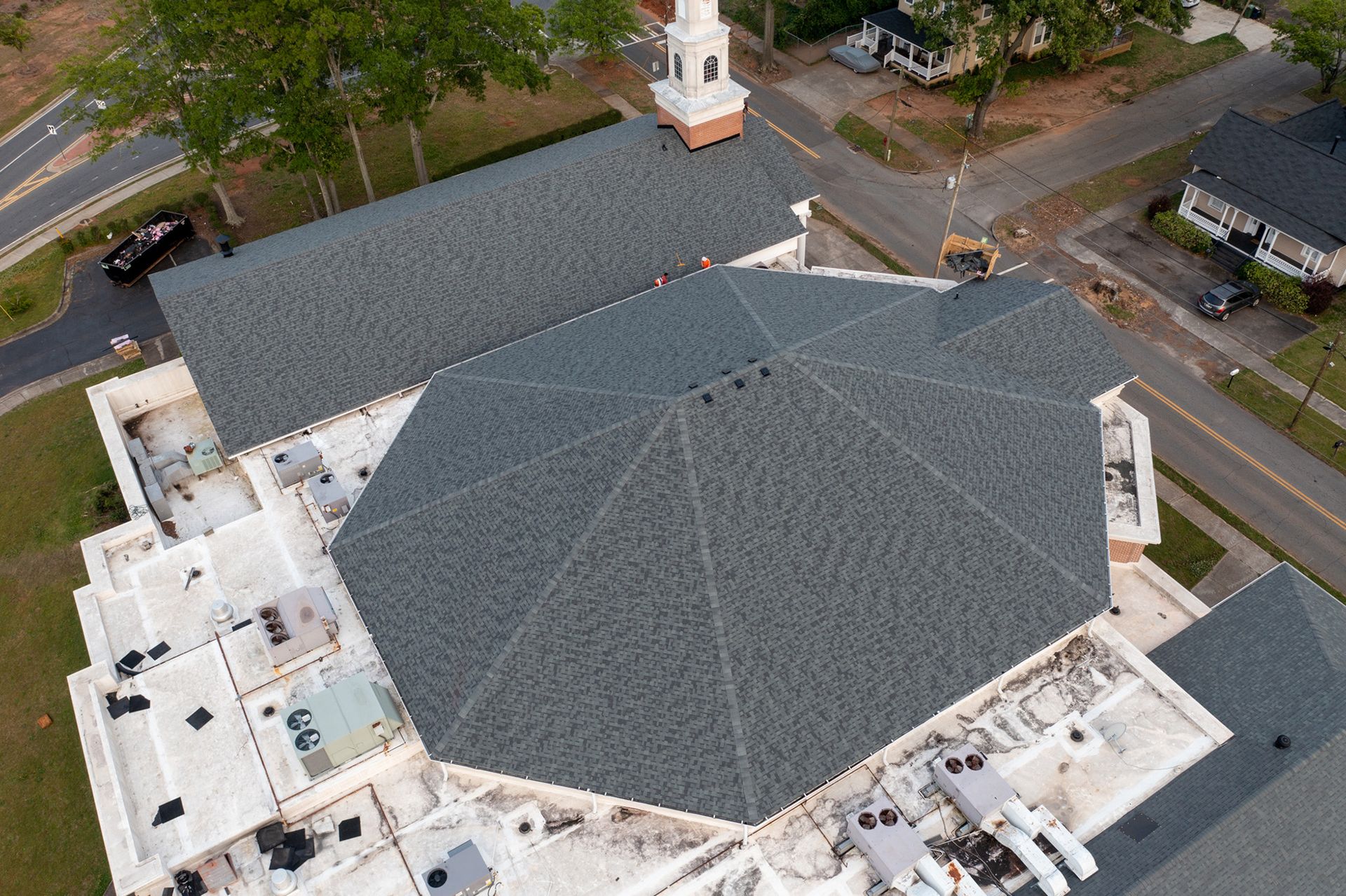 Roofing repair service