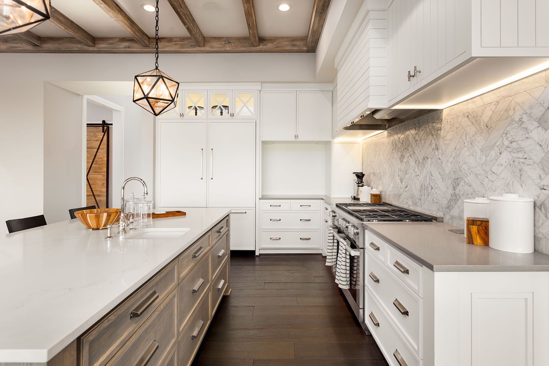 How to Choose the Right Cabinets for Your Next Kitchen Makeover