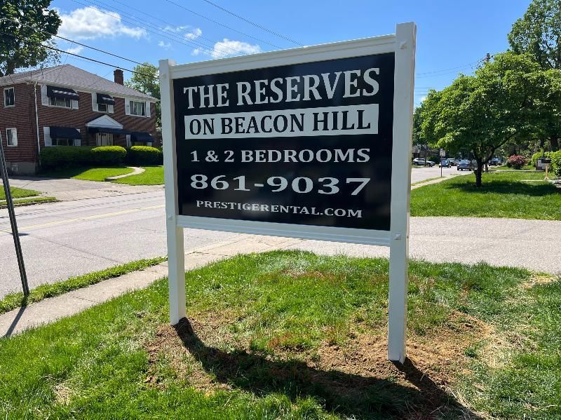 A sign that says the reserves on beacon hill