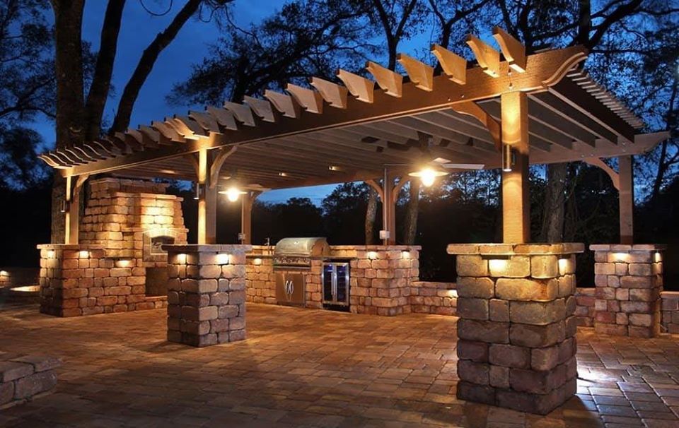 Outdoor lighting service