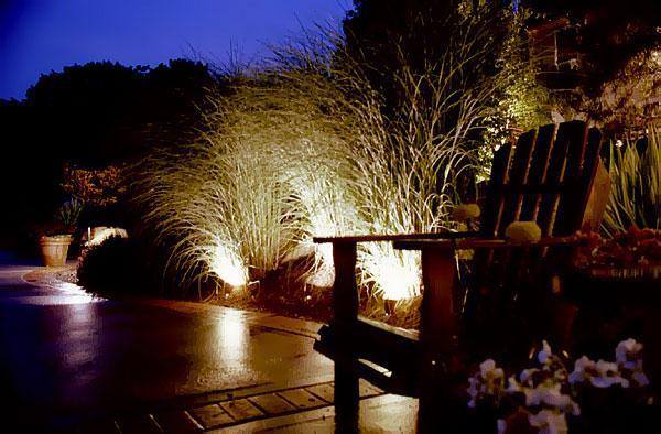 Outdoor lighting service