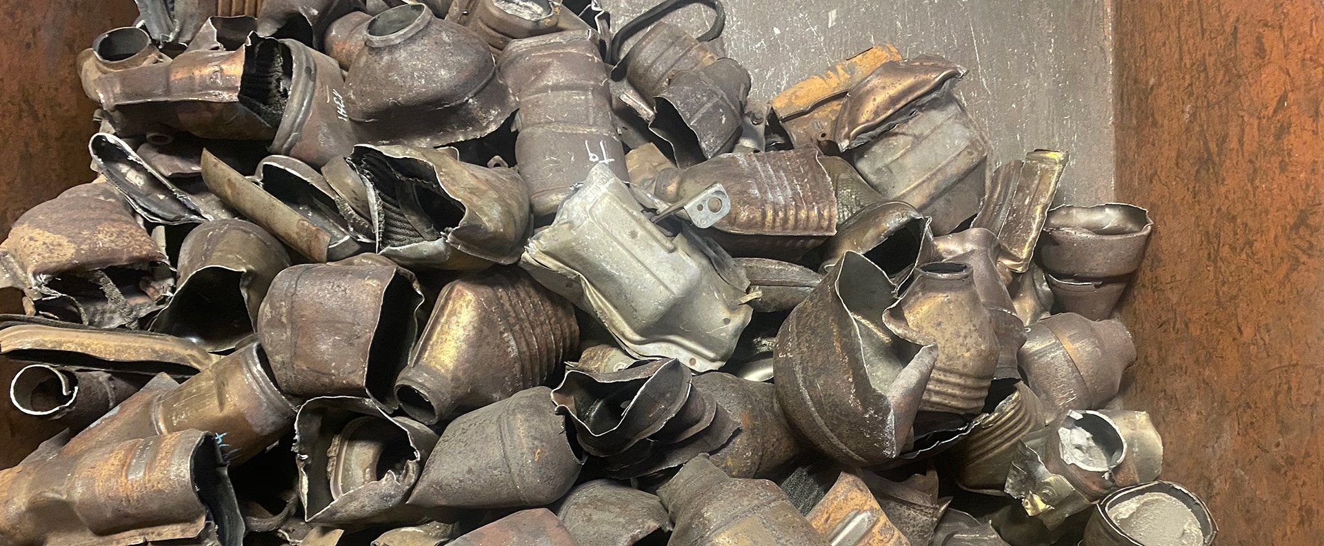 Scrap catalytic converter