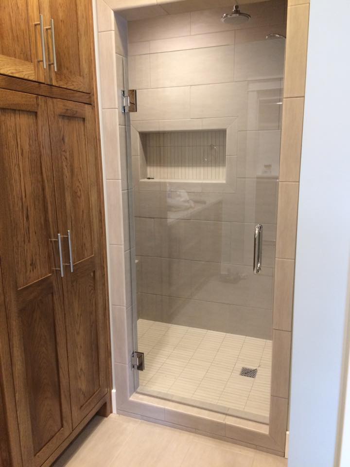 Shower enclosure