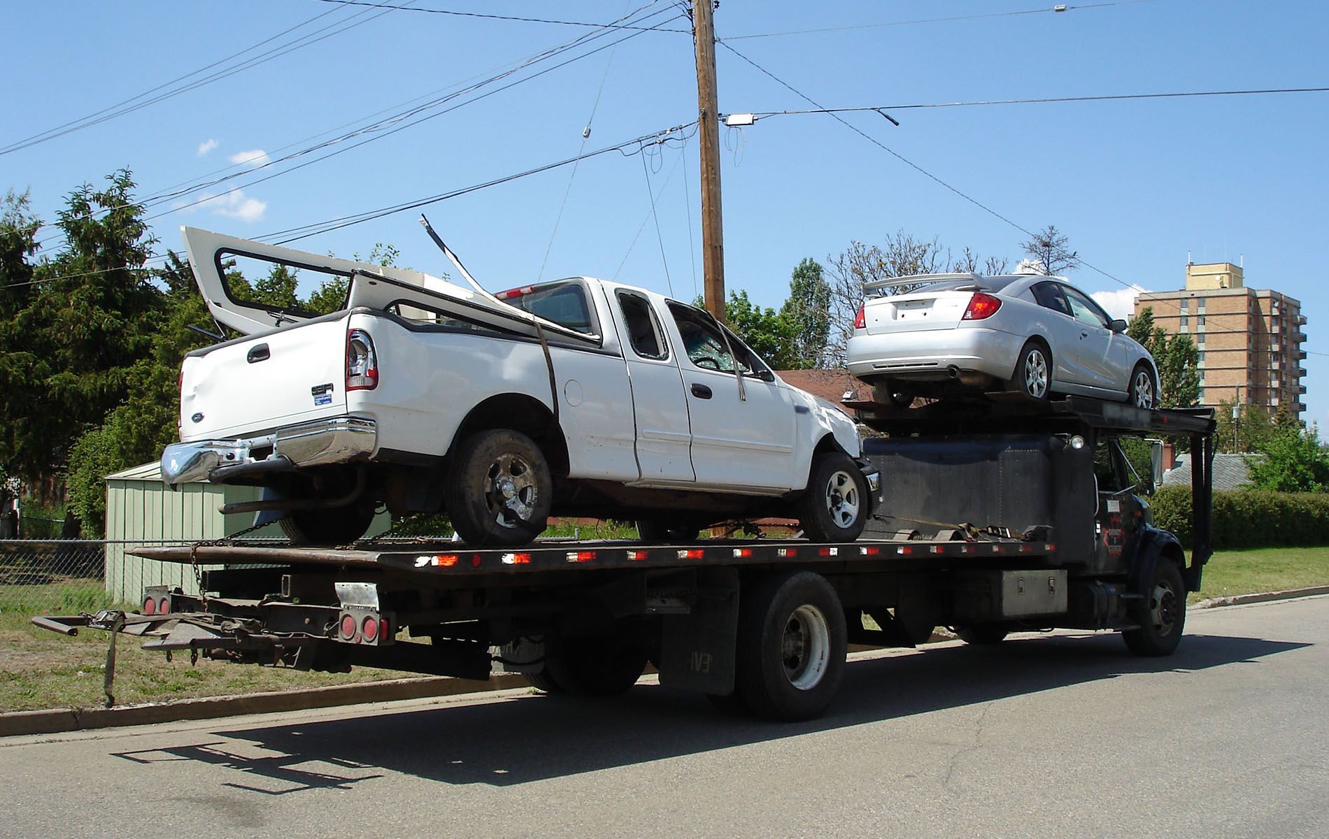K J Sterns Towing logo