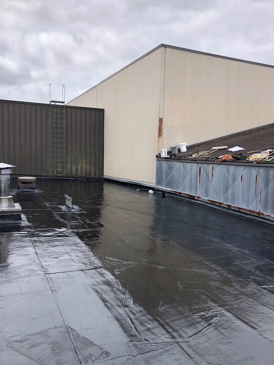Commercial roofing