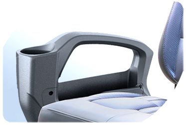 Rear armrest with built-in 
storage compartment.