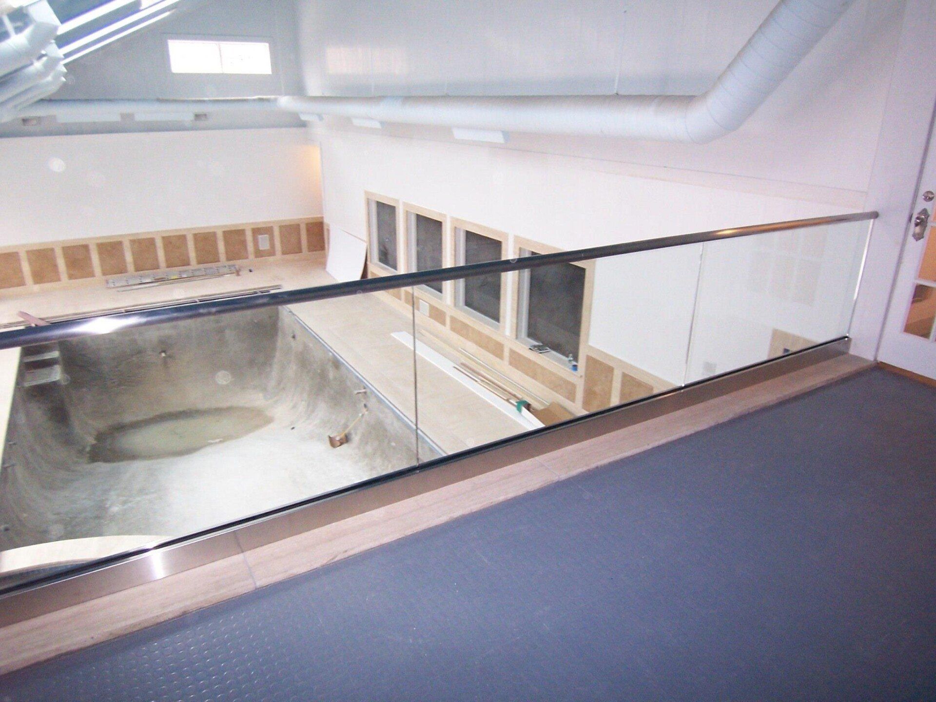 commercial glass railings