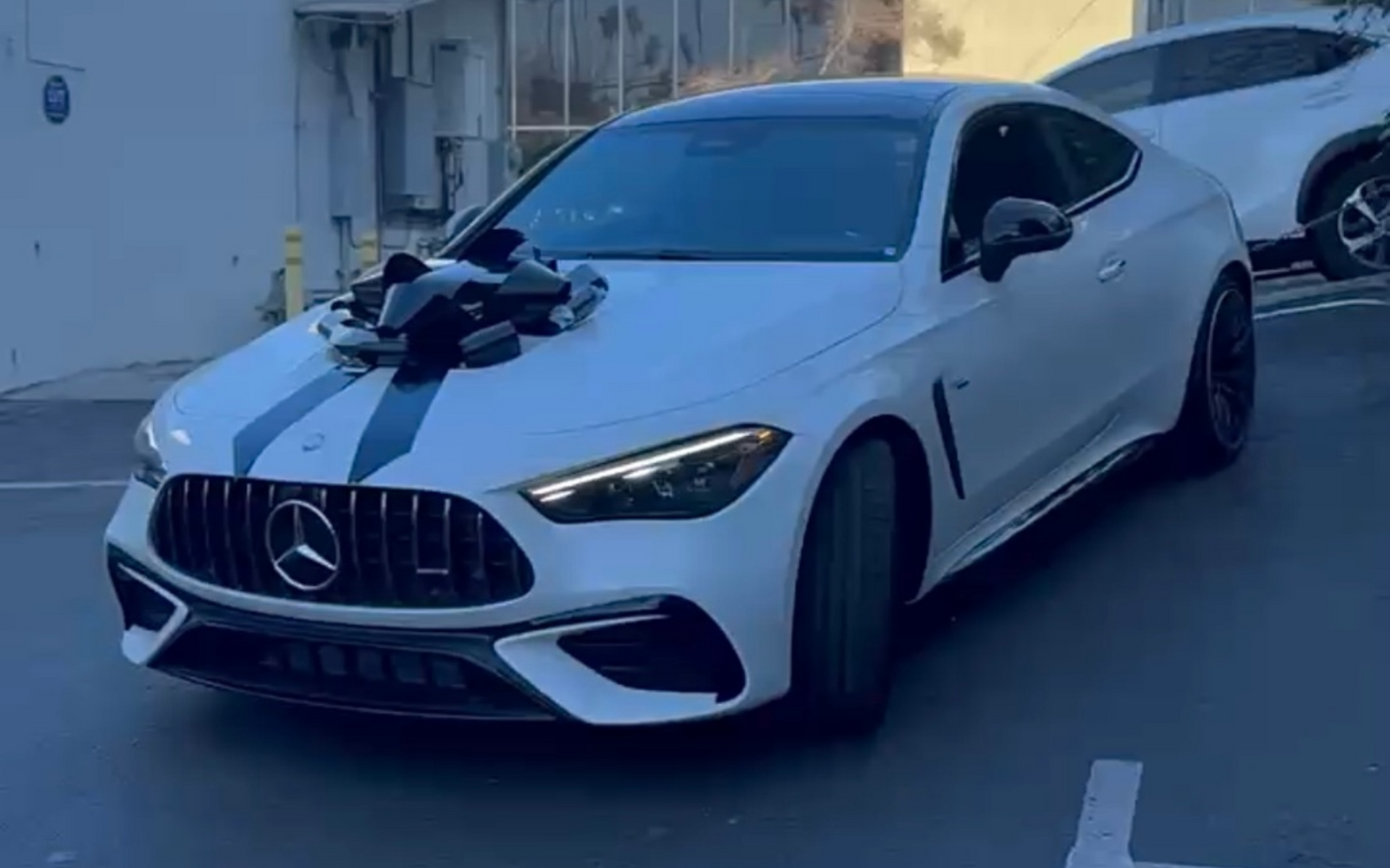 Apex Auto Leasing LLC