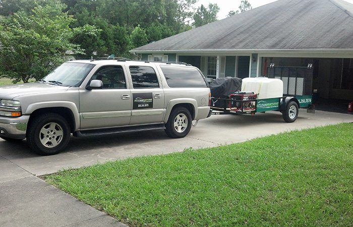 A Clean Machine truck and trailer