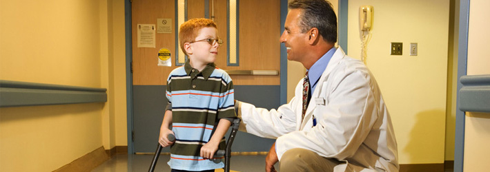 Doctor talking with a child
