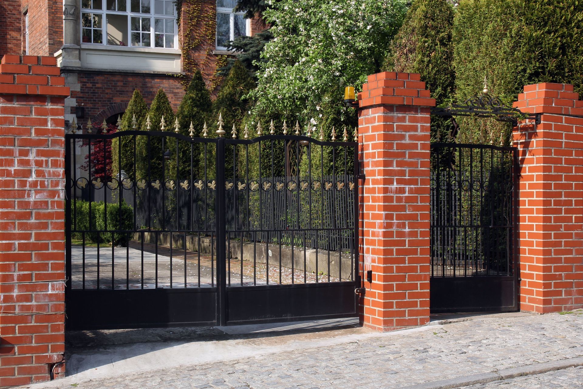 motorized residential gate installation