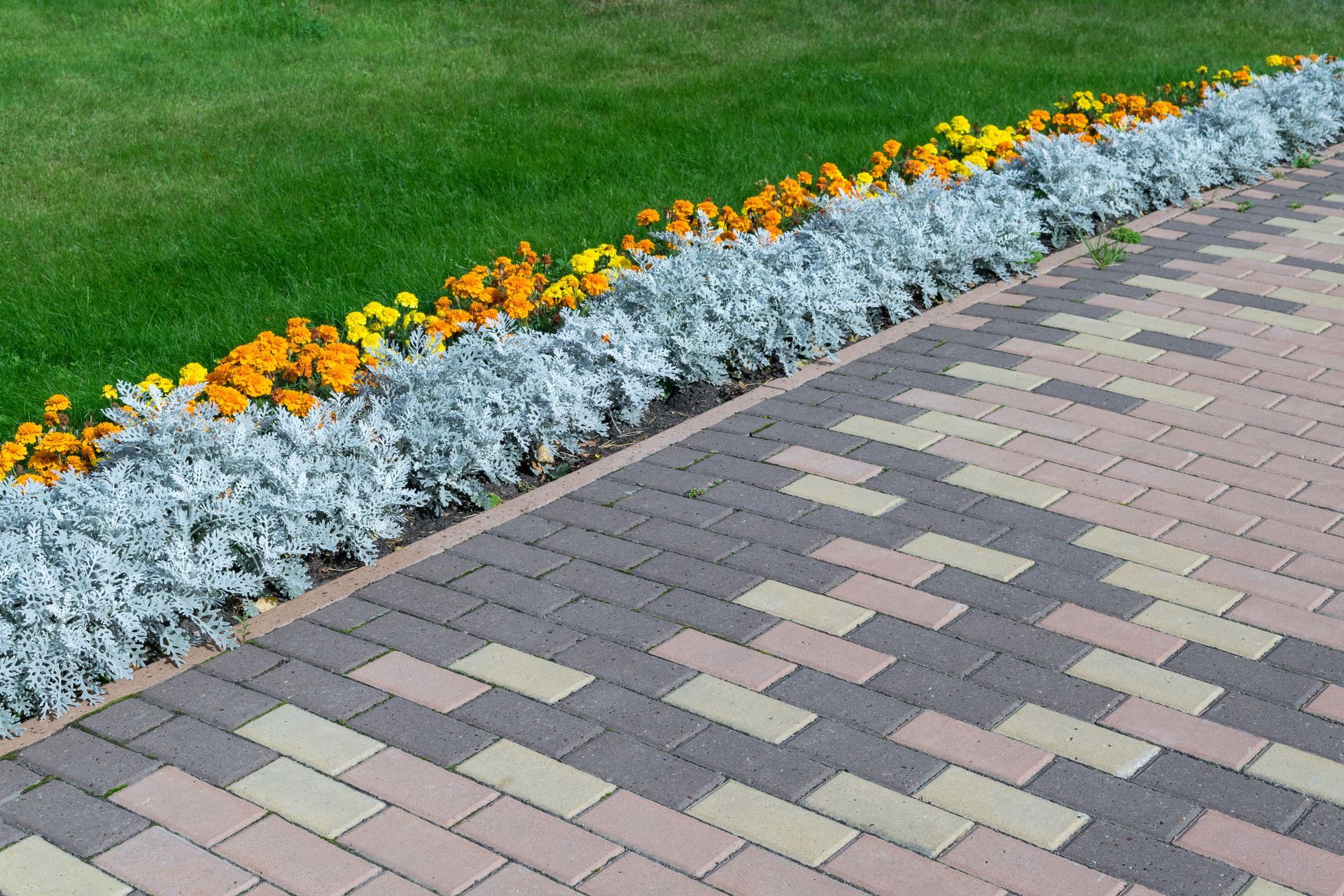 driveway paver installation