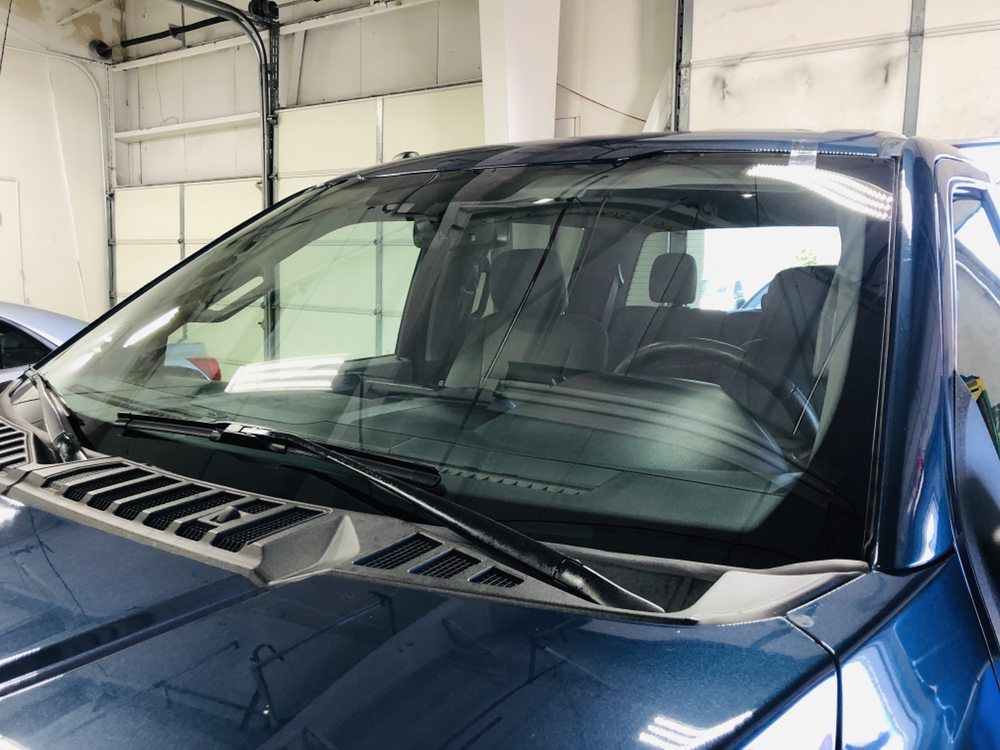 Mobile Auto Glass Replacement Kansas City, MO