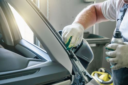Atlan Auto Glass