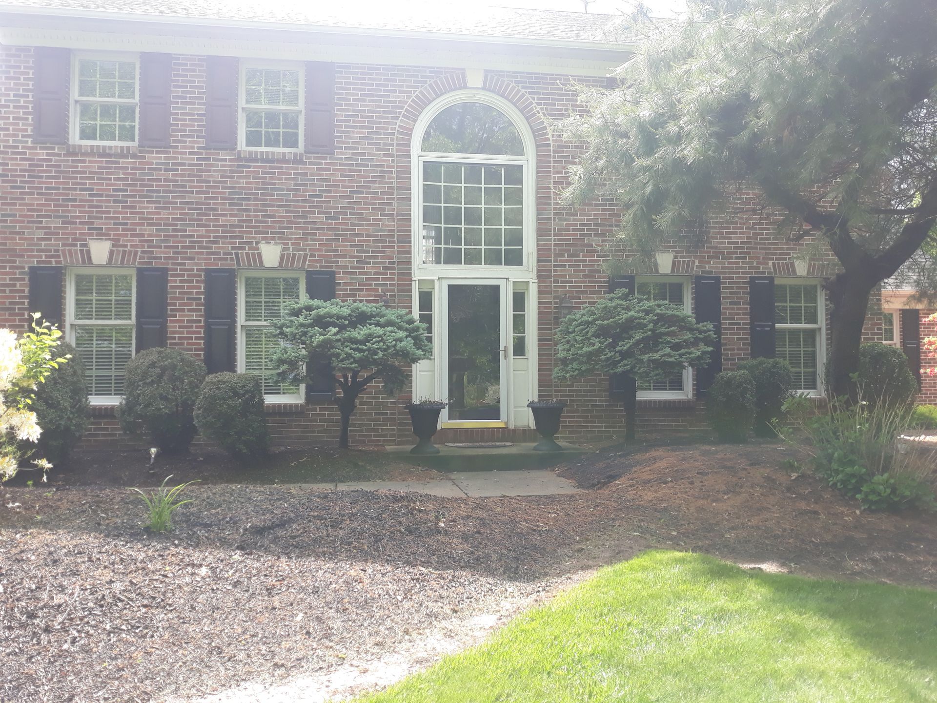 home shutter painting