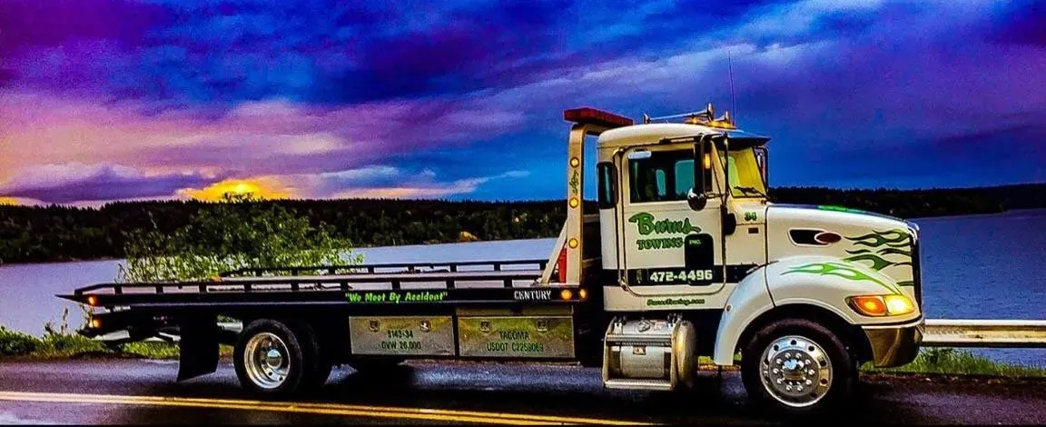 Burns Towing truck image