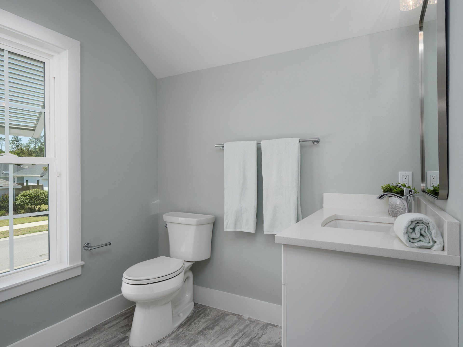 Bathroom cabinet services