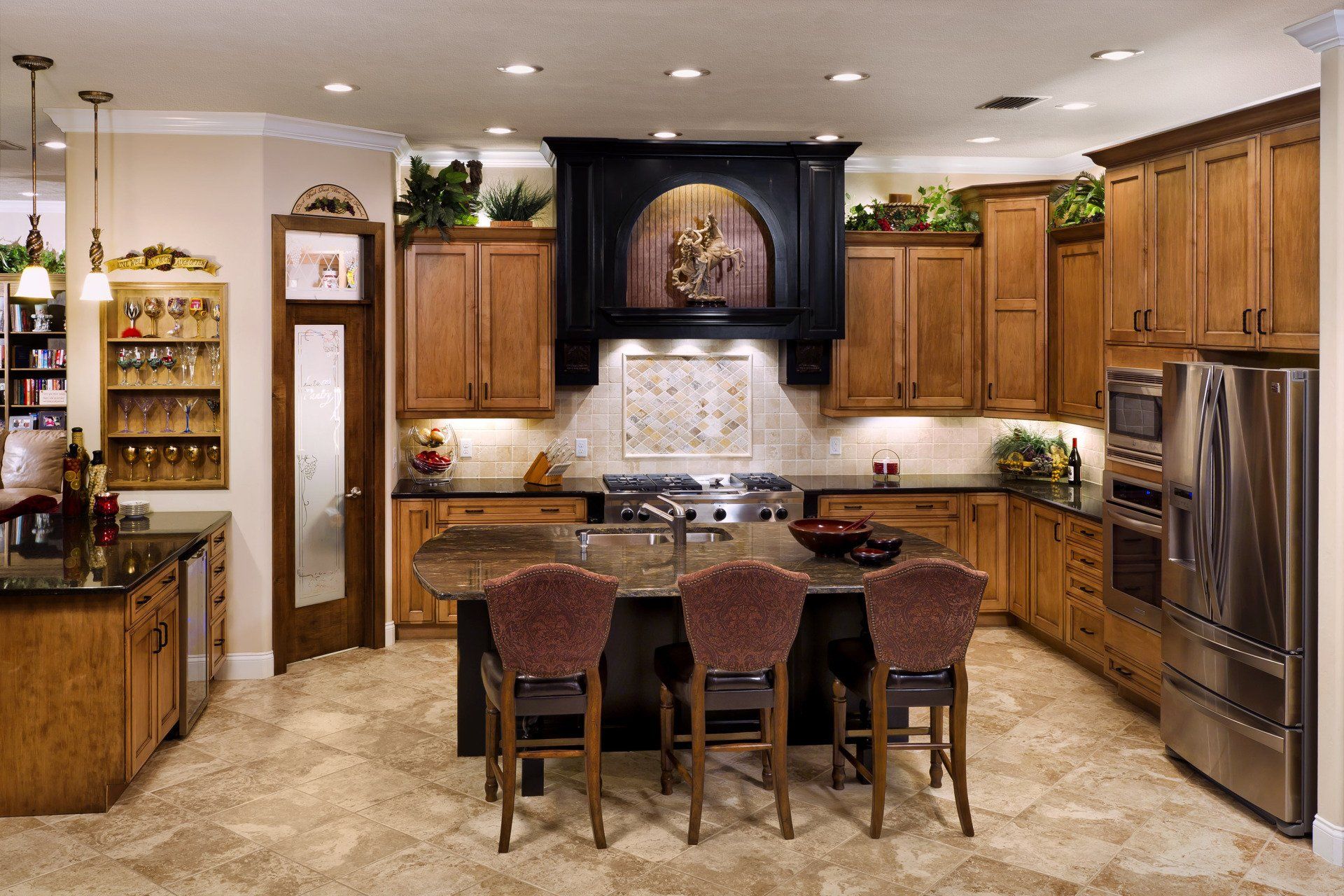Kitchen cabinet services
