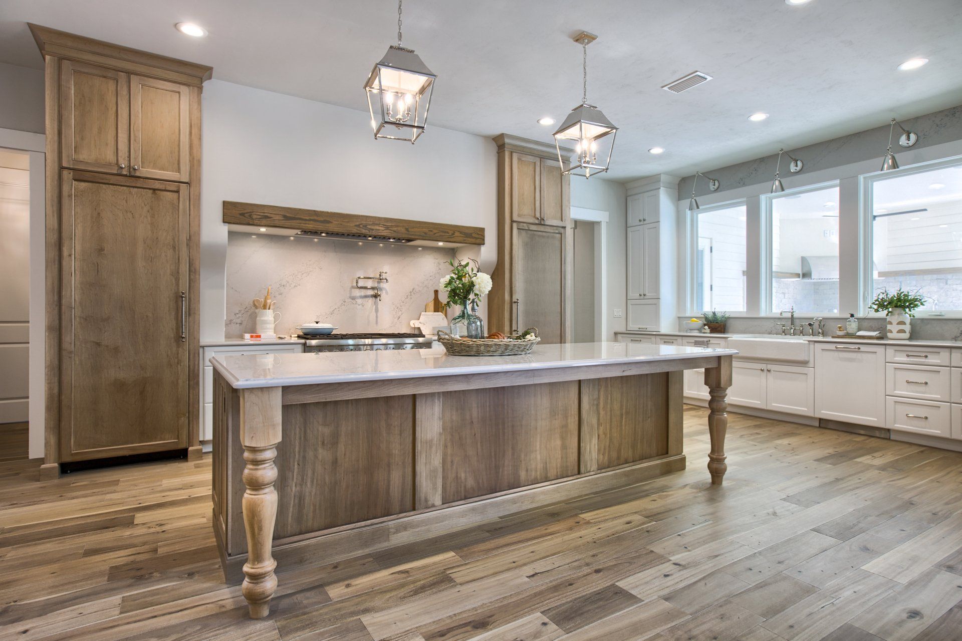 Kitchen cabinet services