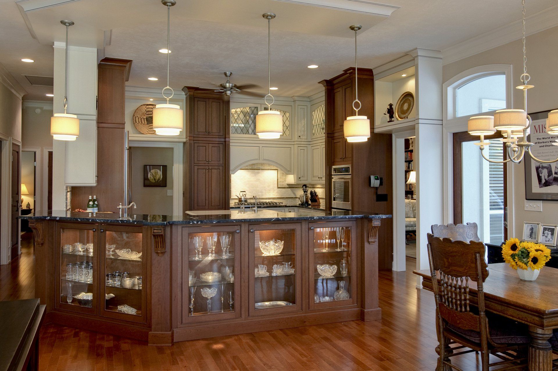 Kitchen cabinet services