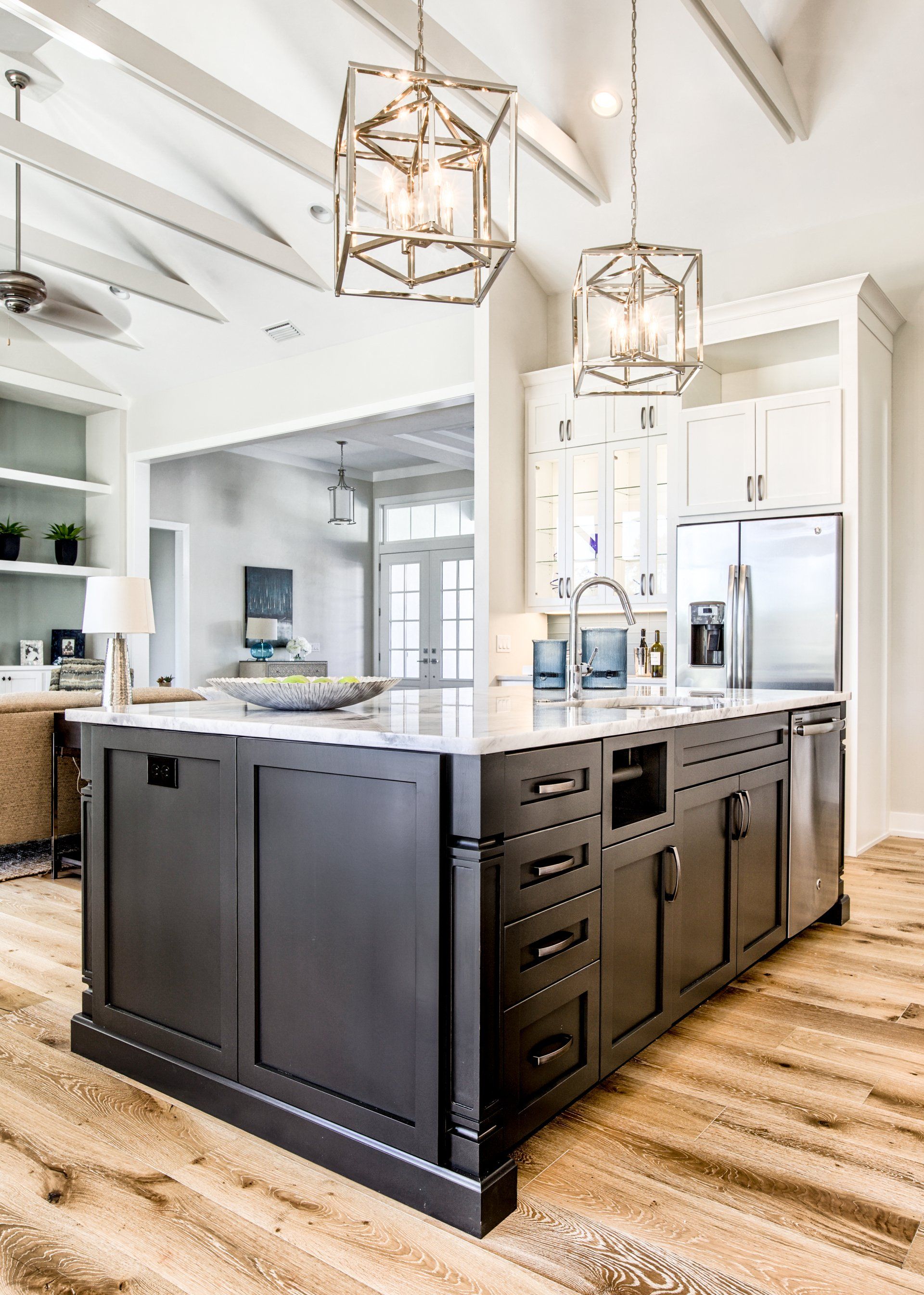 Kitchen cabinet services