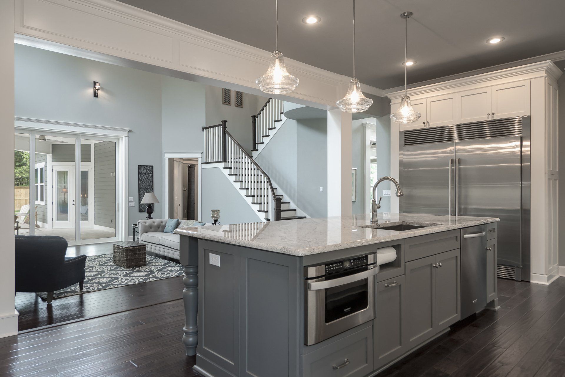 Kitchen cabinet services