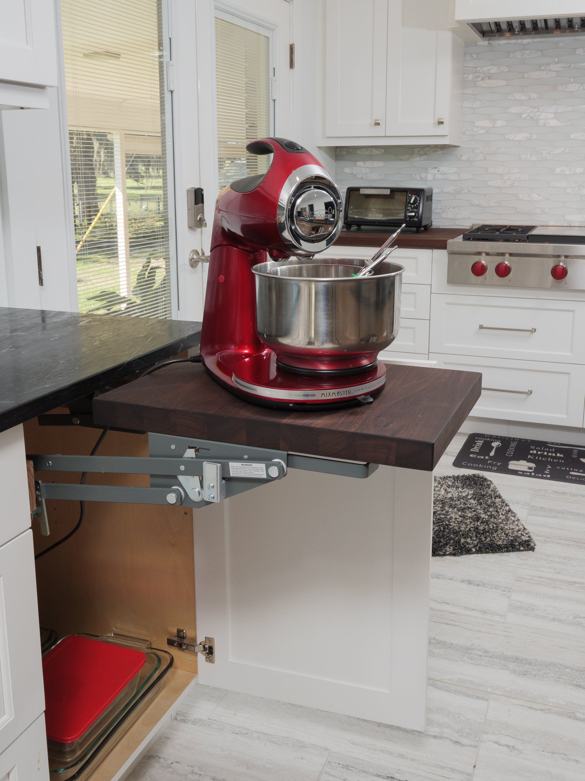 Kitchen cabinet services