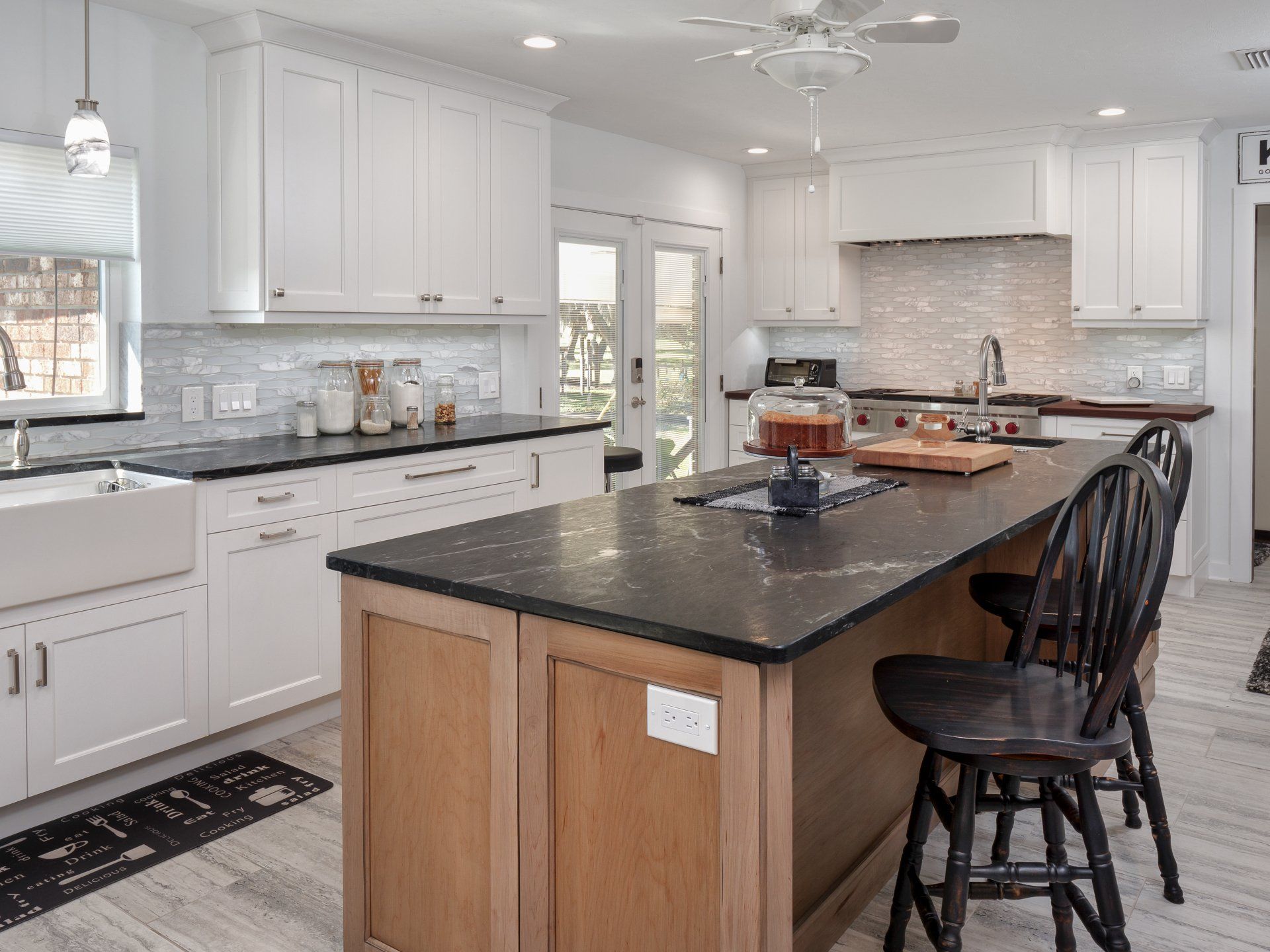 Kitchen cabinet services