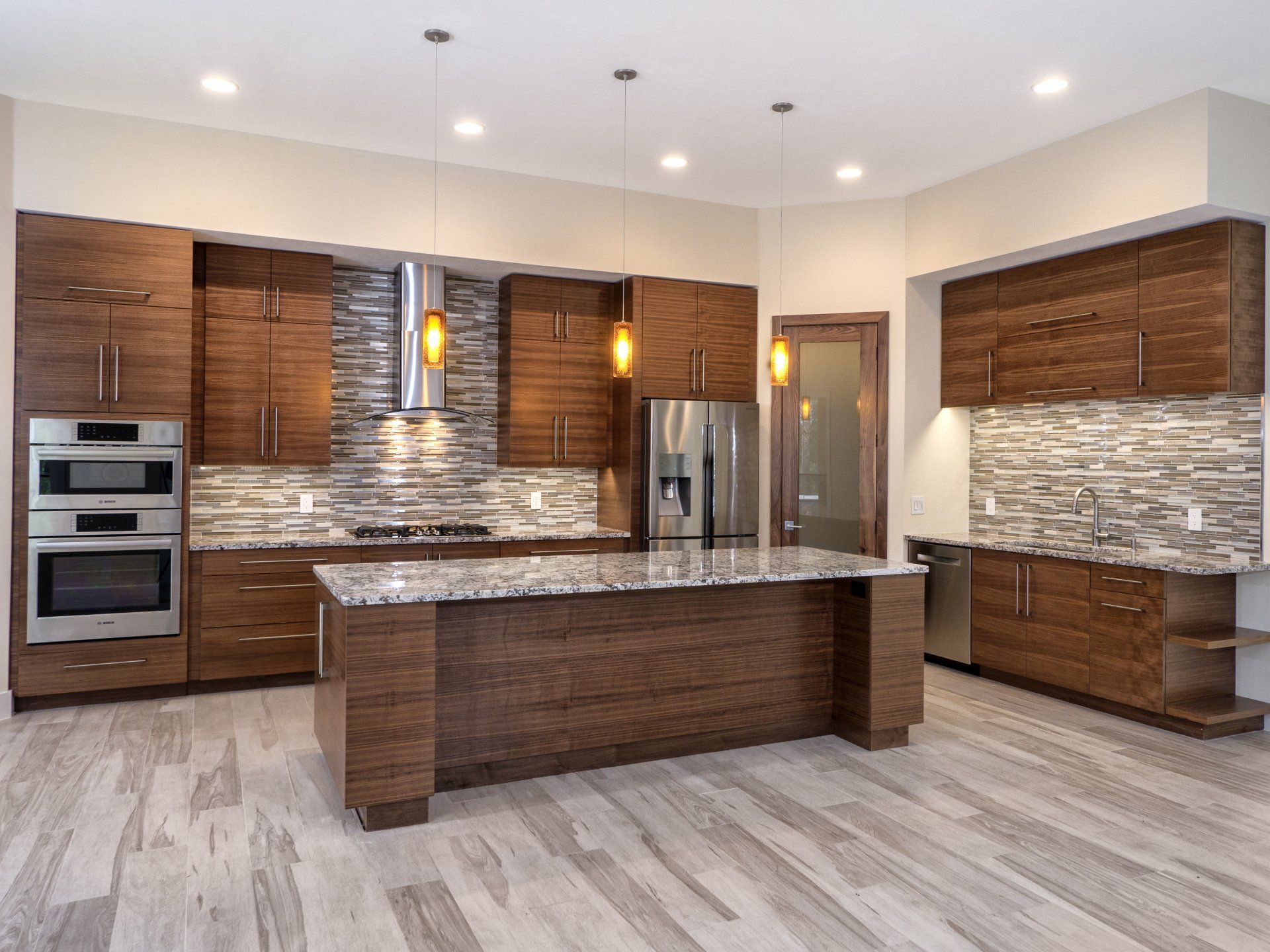 Kitchen cabinet services