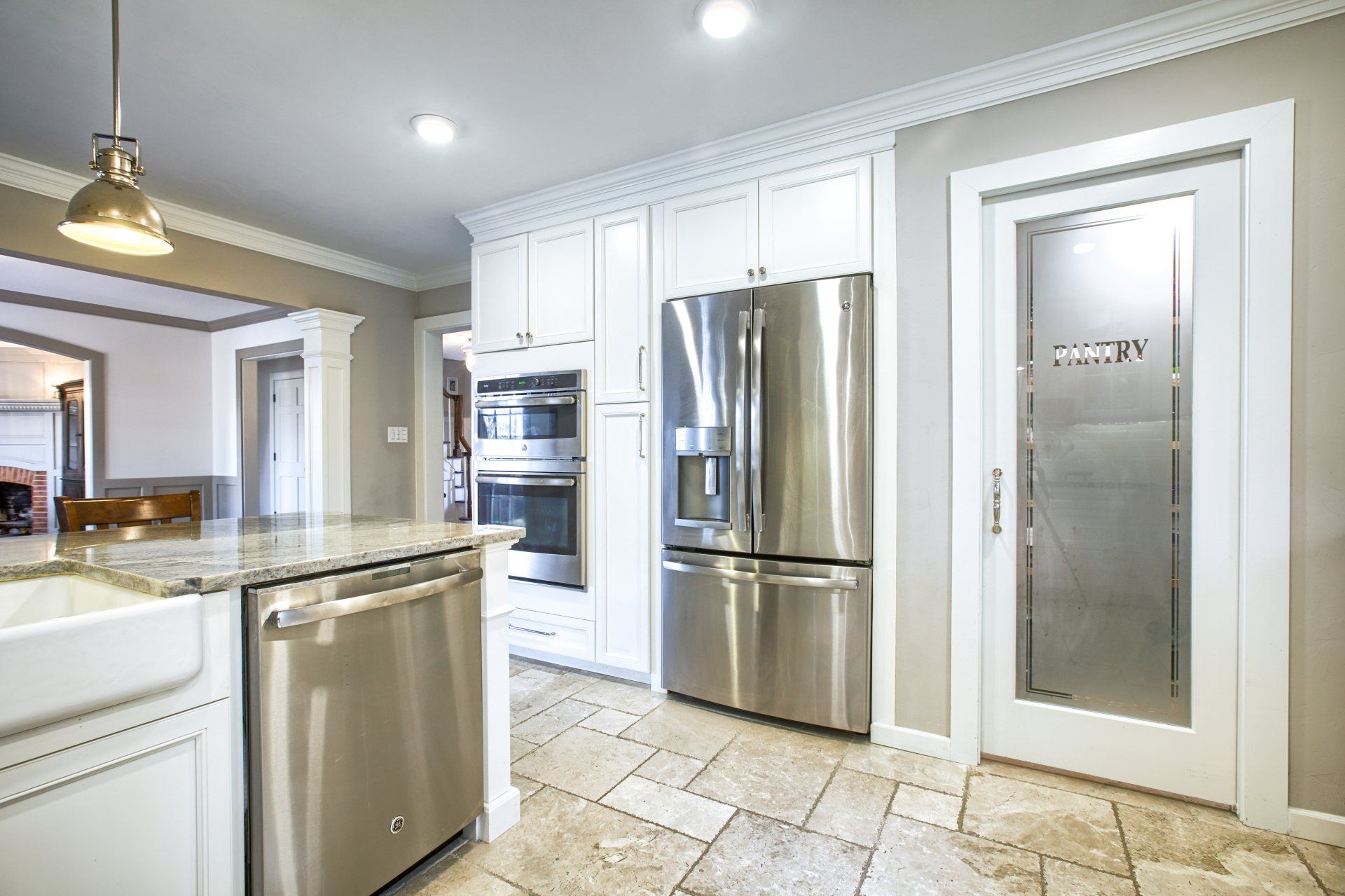 Kitchen cabinet services