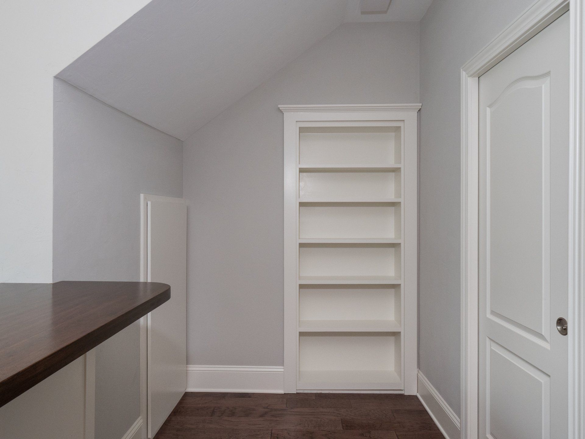 Custom cabinet services