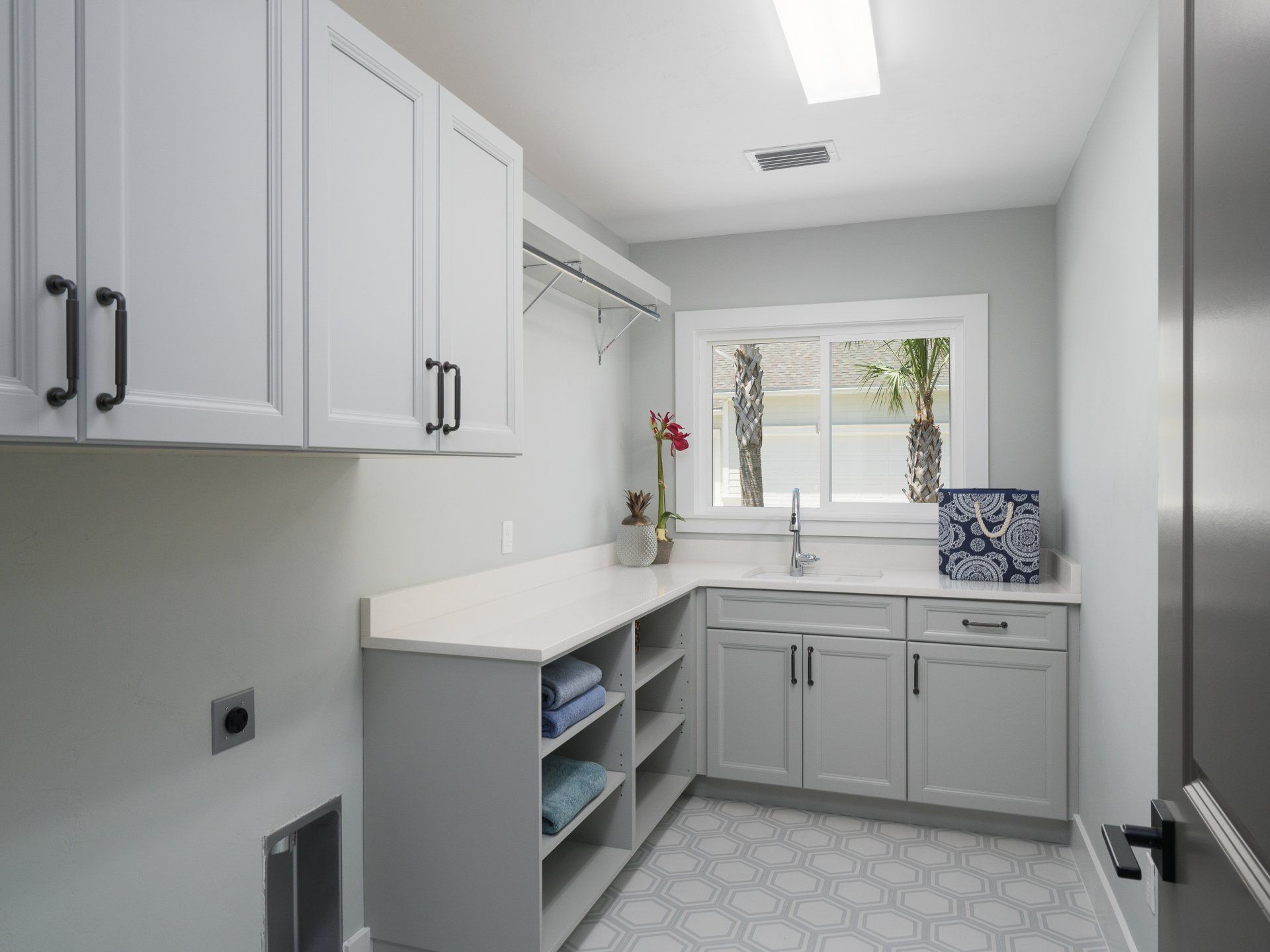 Custom cabinet services