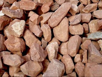 A pile of rocks is sitting on top of each other.