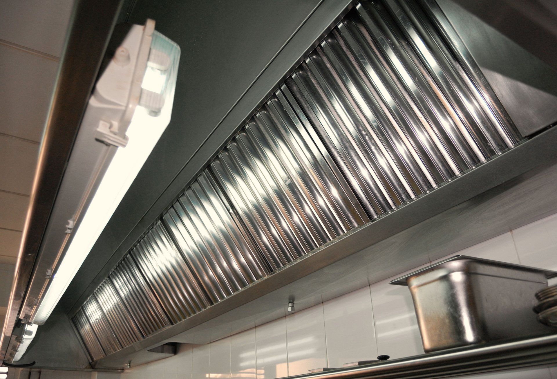 Kitchen grease exhaust