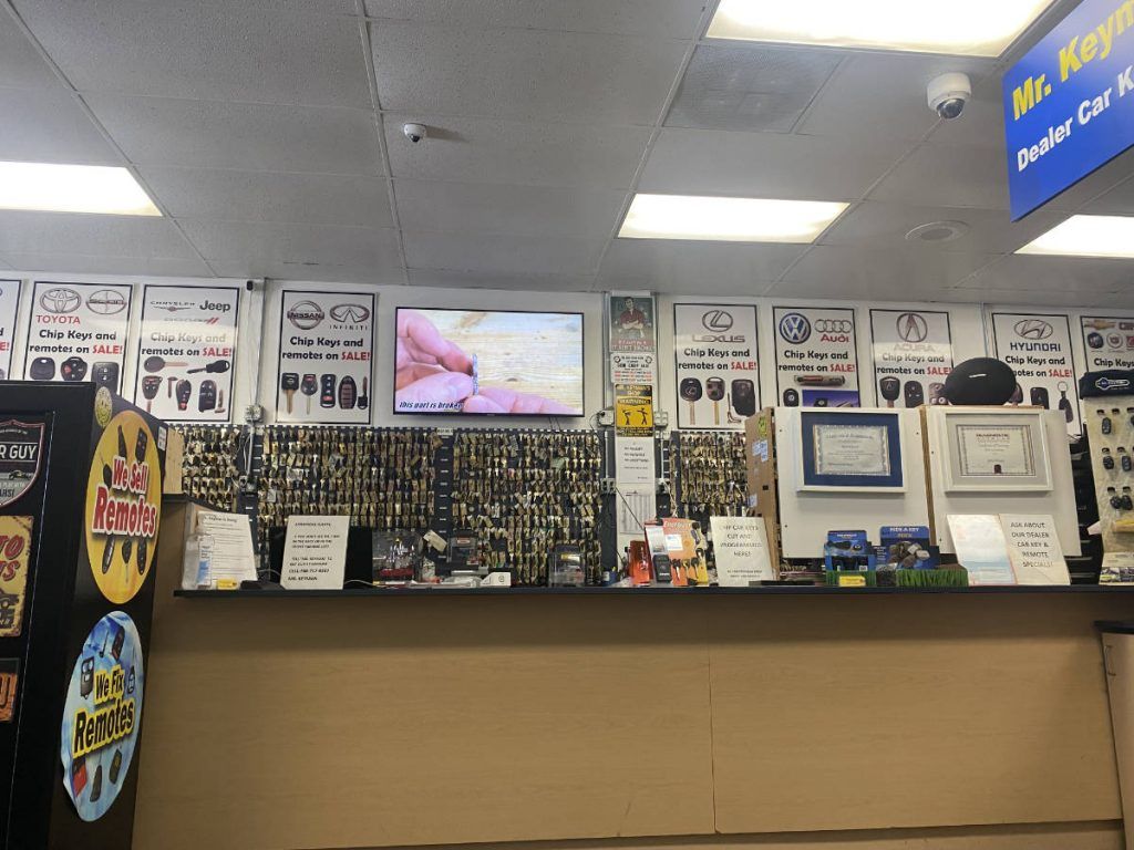 MRM Locksmith store