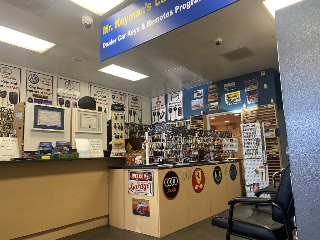 MRM Locksmith store