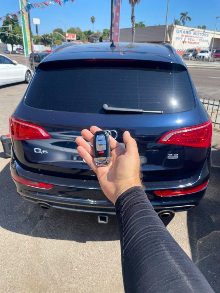 MRM Locksmith auto service