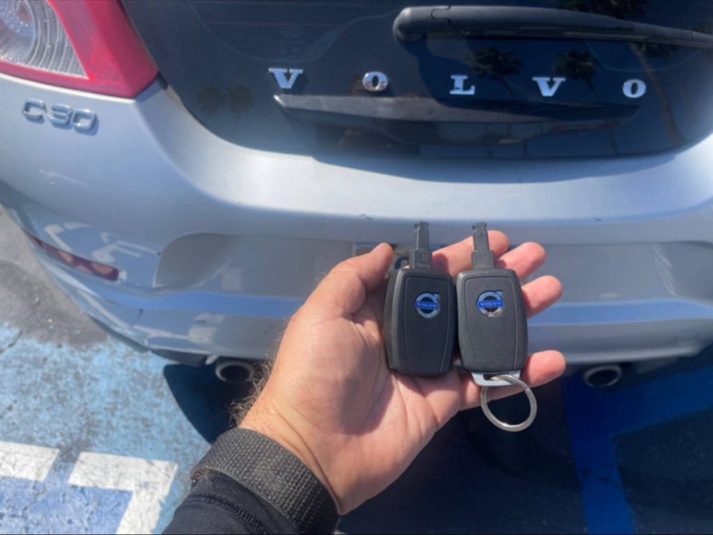 MRM Locksmith auto service