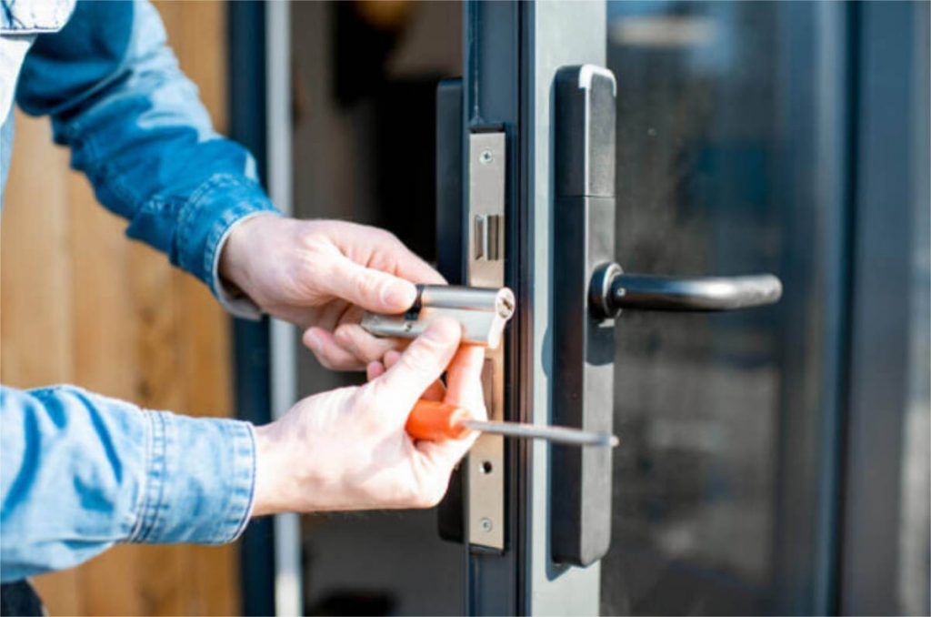 MRM Locksmith residential service
