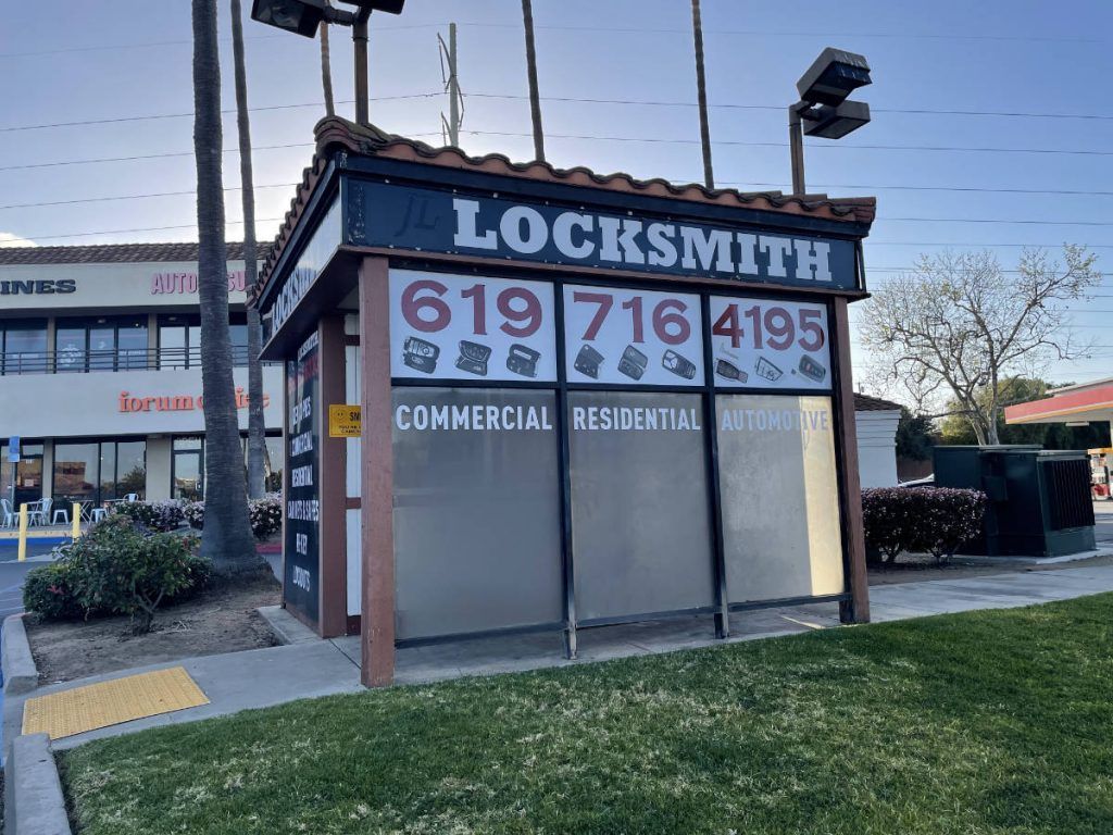 MRM Locksmith storefront