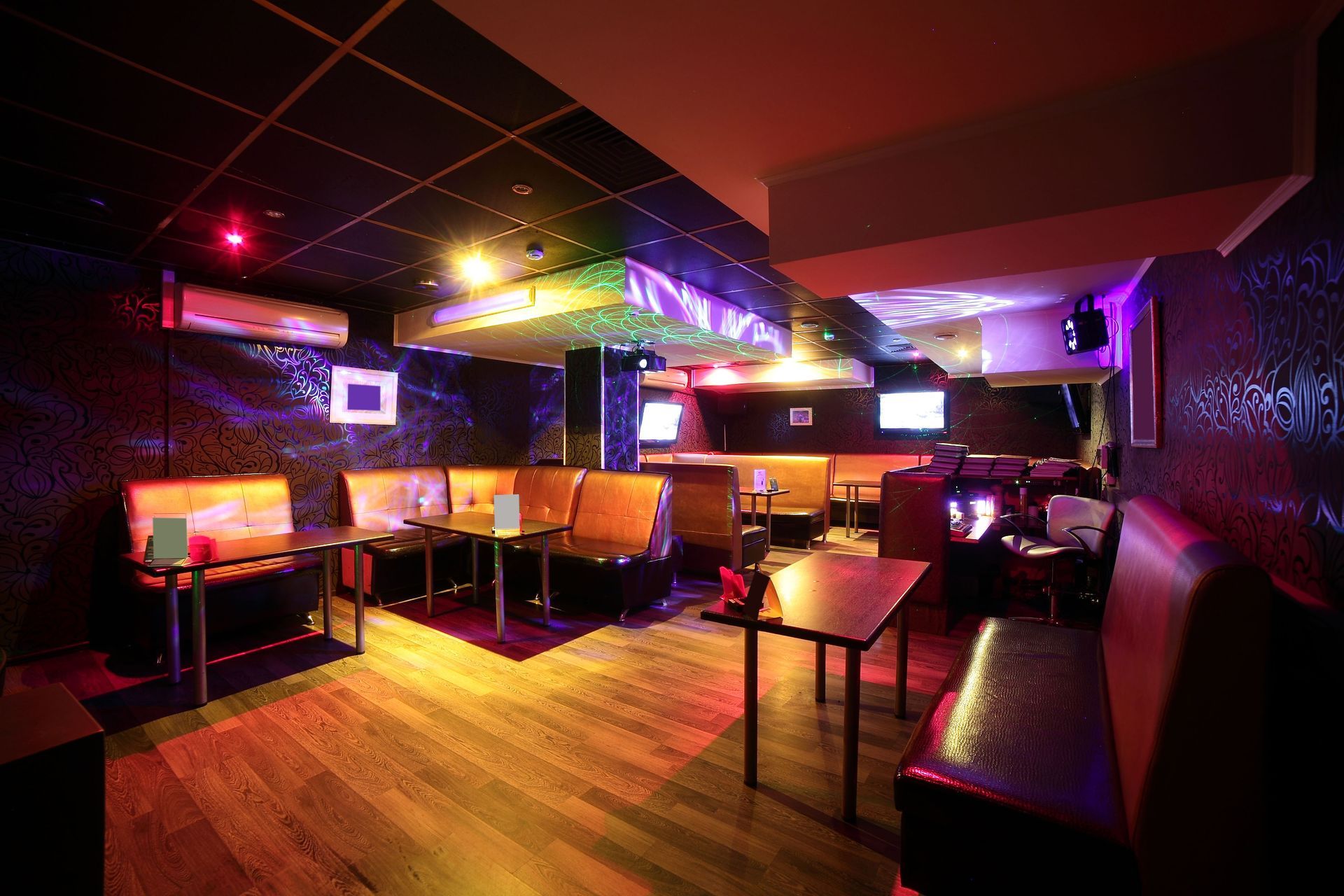 commercial flooring company