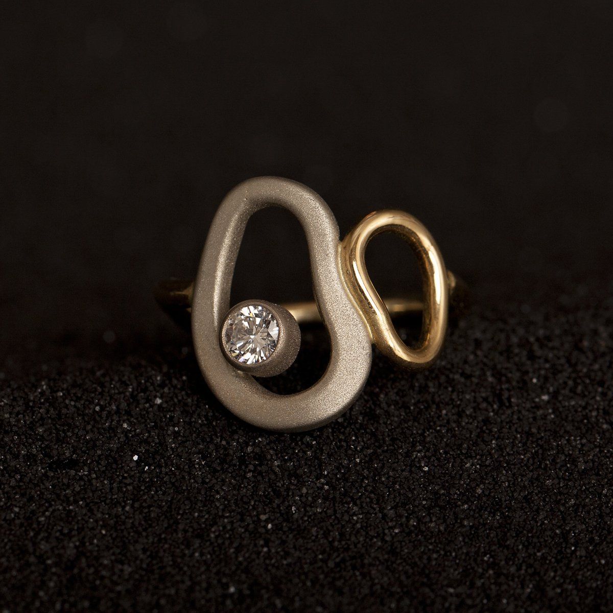 Custom ring